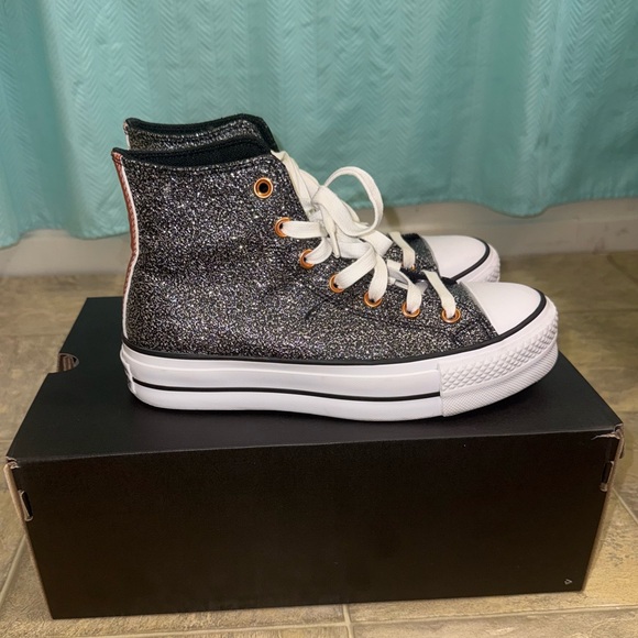 Like New/EUC - Converse Chuck Taylor All Star Lift Platform Sneakers - Picture 3 of 8